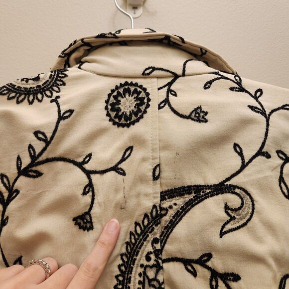 VTG 3 Sisters Women's M Embroidered Floral Paisley Tapestry Jacket Pea Coat - Picture 7 of 10